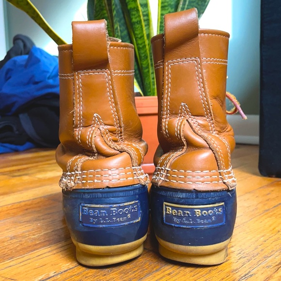 Women’s L.L. Bean Boots 8” - Picture 6 of 7